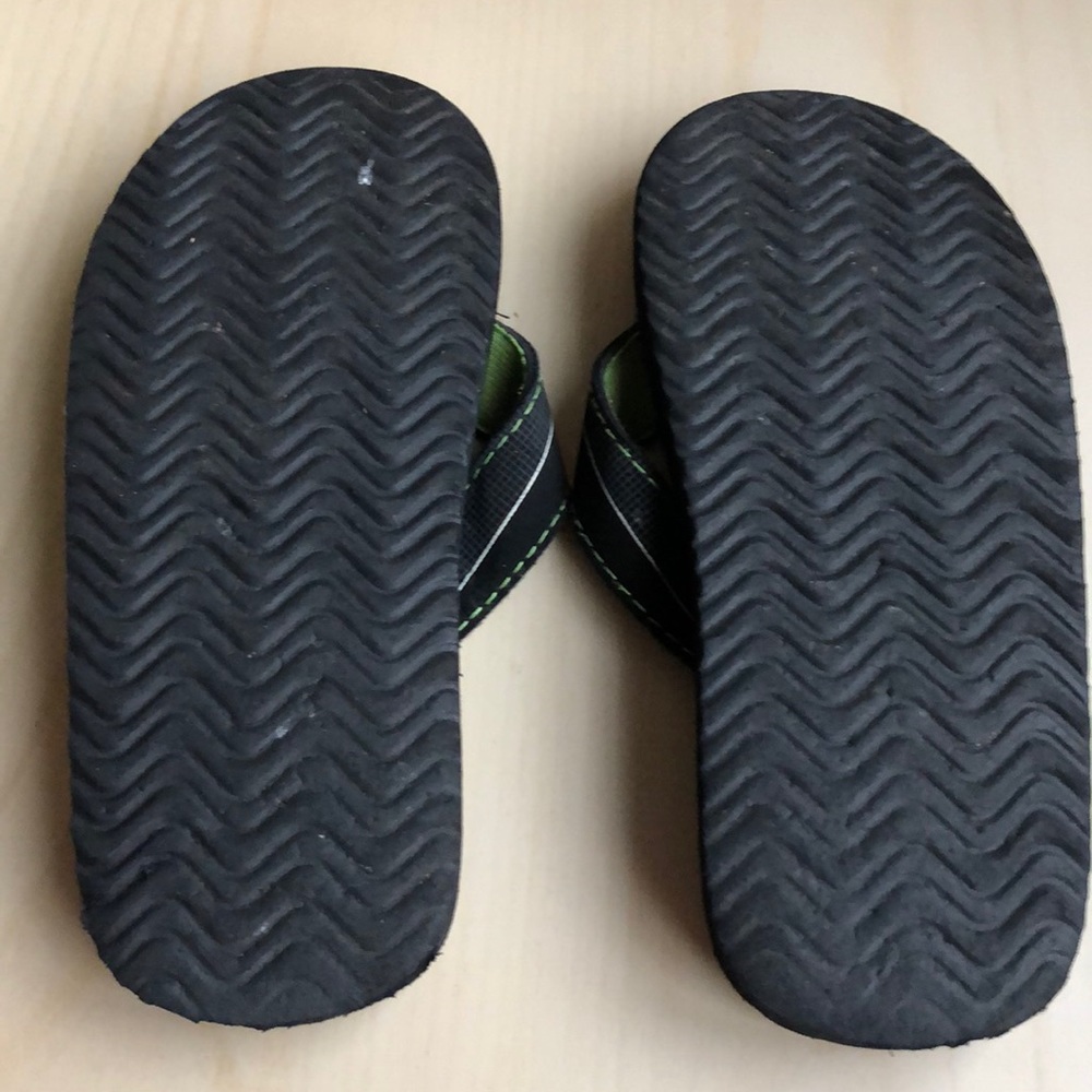 Flip Flops - Picture 4 of 4